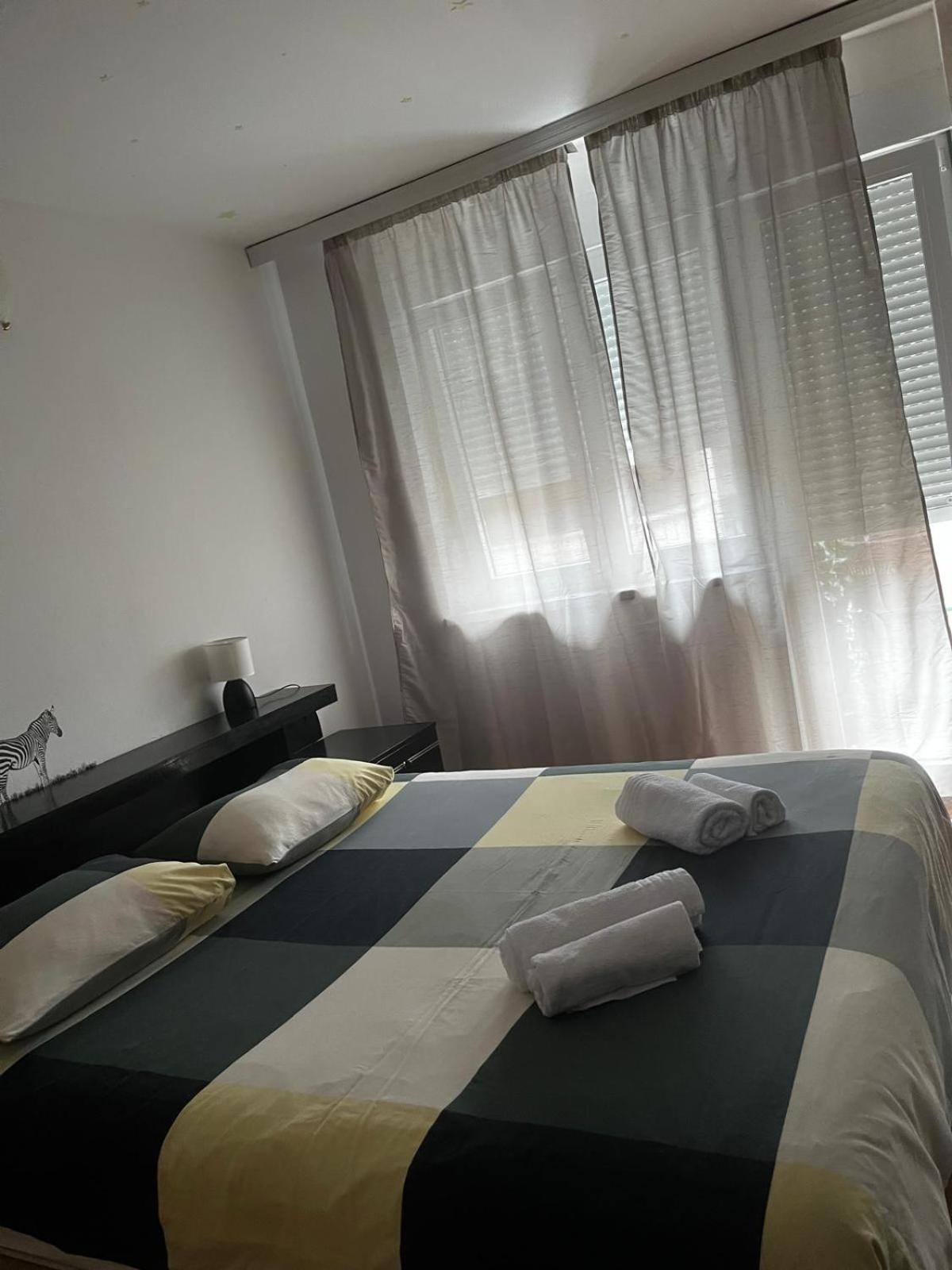Split Downtown Apartment ภายนอก รูปภาพ
